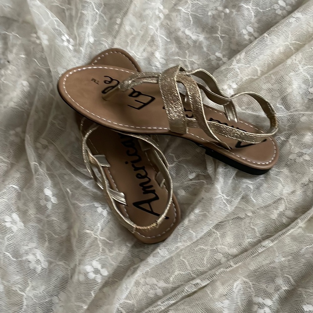American Eagle sandals. Size 7